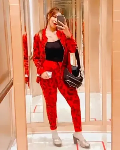 Call Girls Saja Cash On Delivery